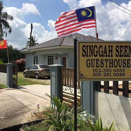 Singgah Seeni Guest House Padang Mat Sirat 外观 照片